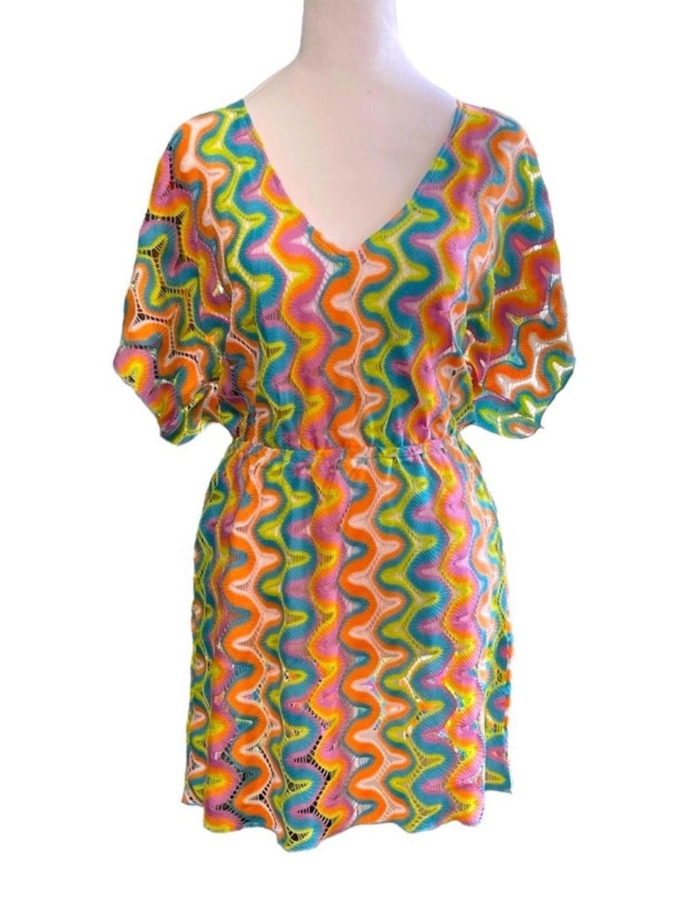 BECCA Modwave Cover-up M/L